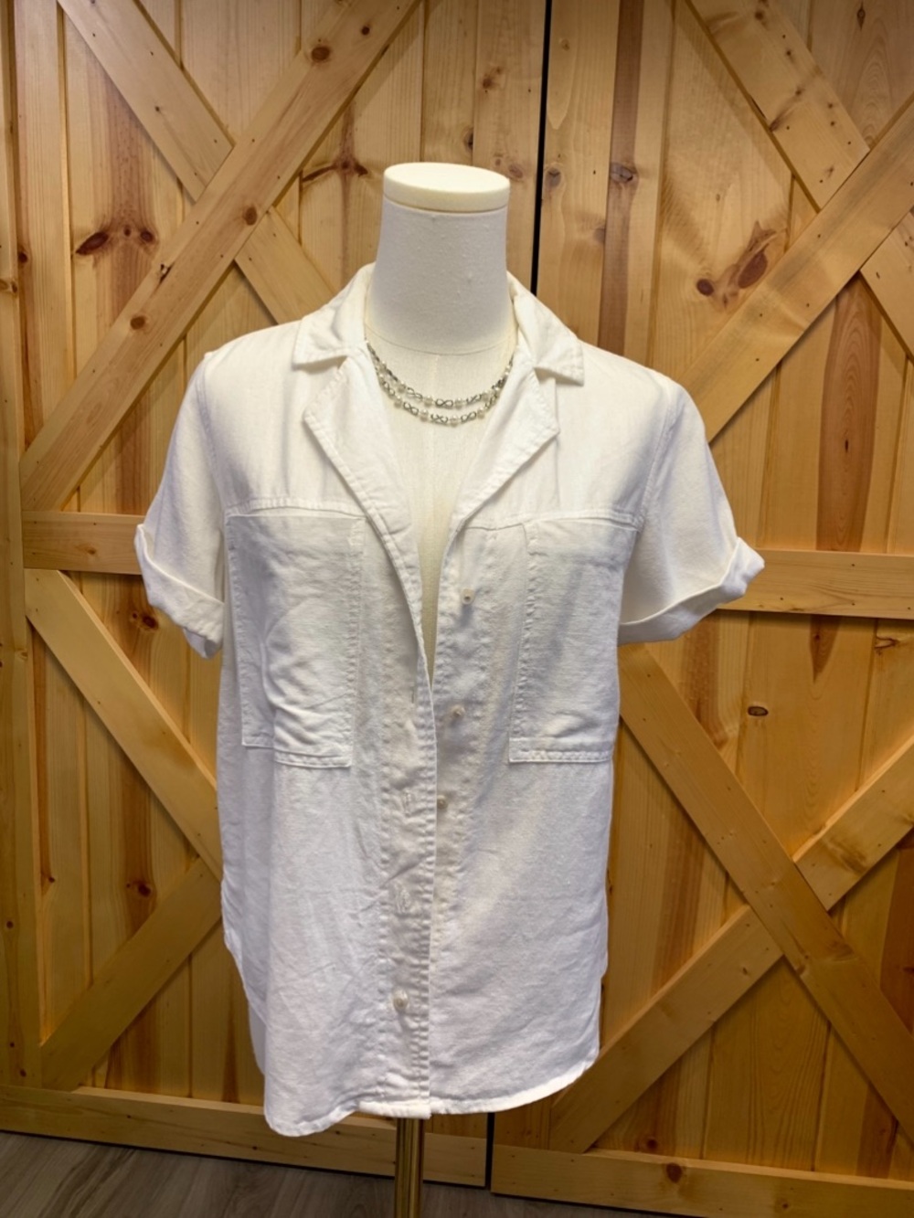 Womens White Linen Short Sleeve Button-Up Shirt XS Pockets Quiet Luxury